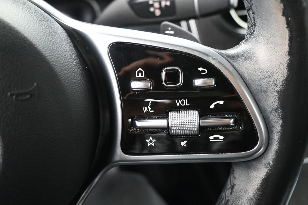 Used 2020 Mercedes-Benz GLC 300 4MATIC image 20