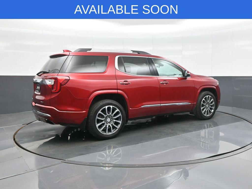 Used 2021 GMC Acadia Denali w/ Denali Ultimate Package AWD/4WD image 7