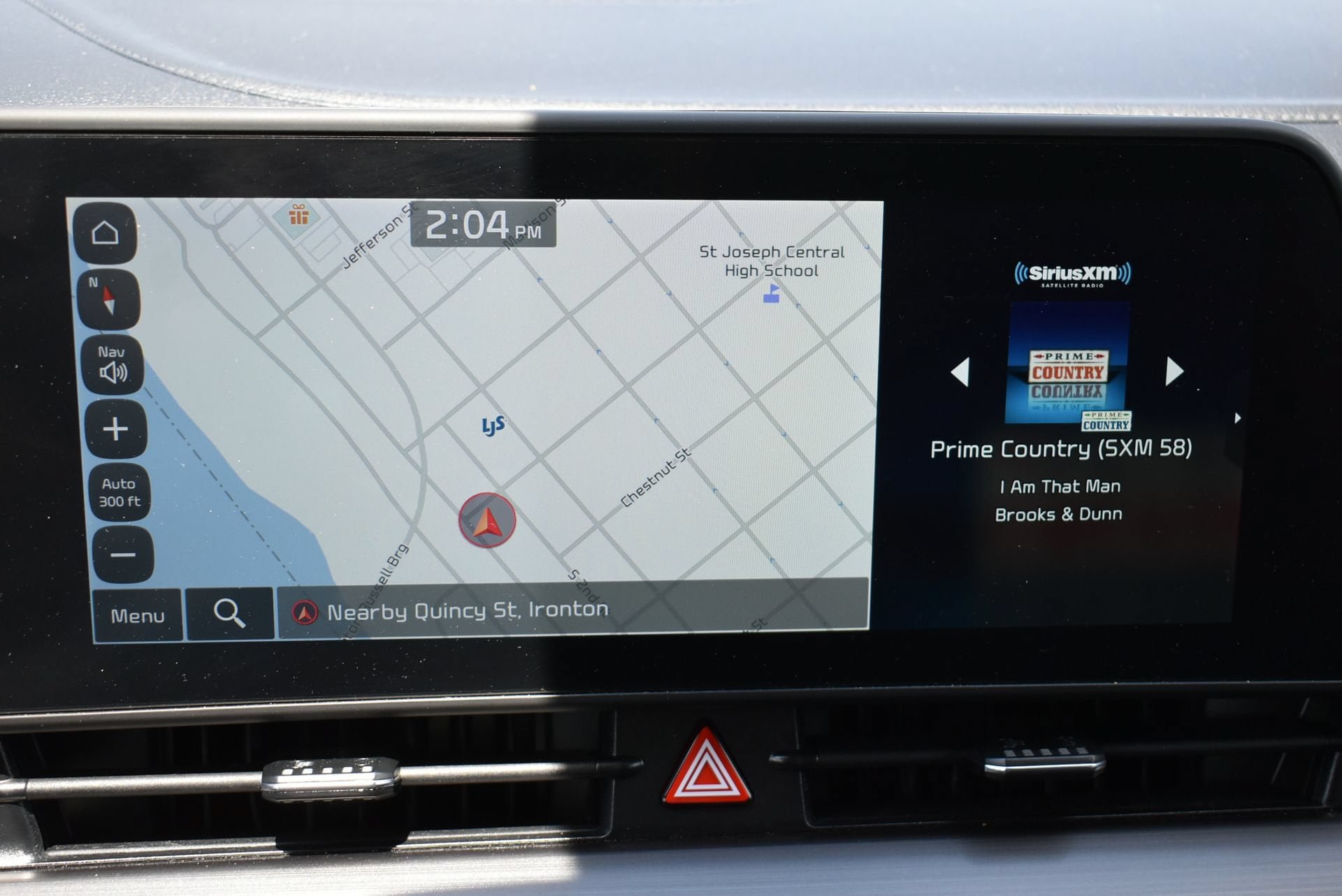 Used 2023 Kia Sportage EX FWD image 28