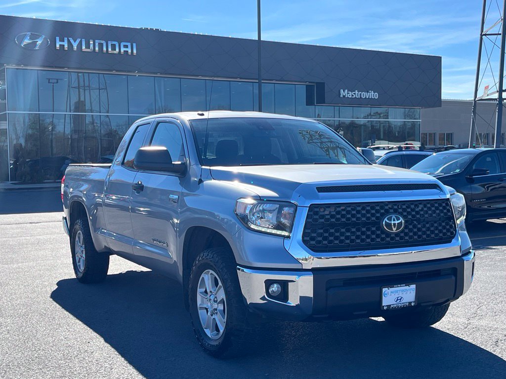Used 2019 Toyota Tundra SR5 AWD/4WD image 4