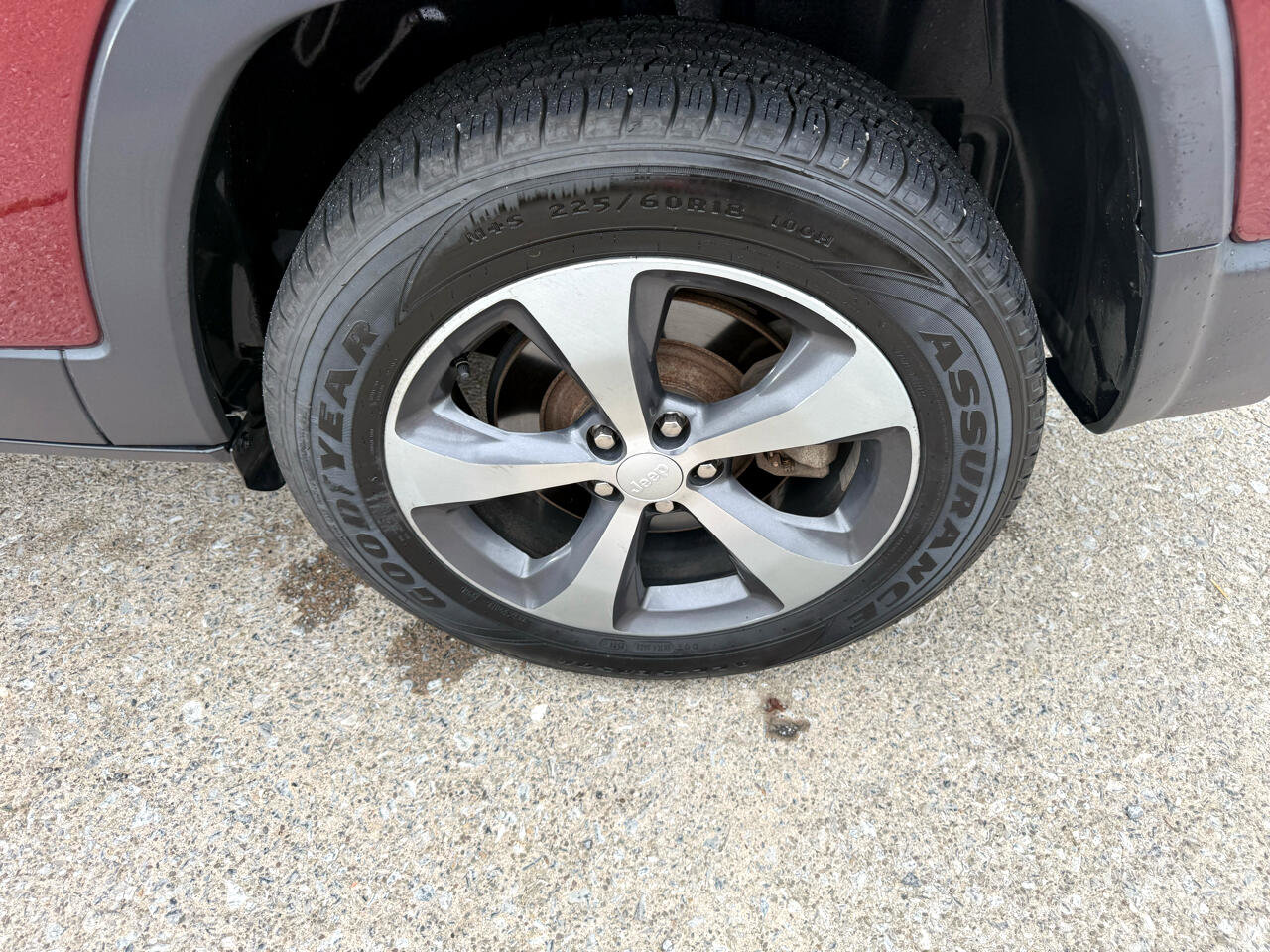 Used 2019 Jeep Cherokee Limited image 15