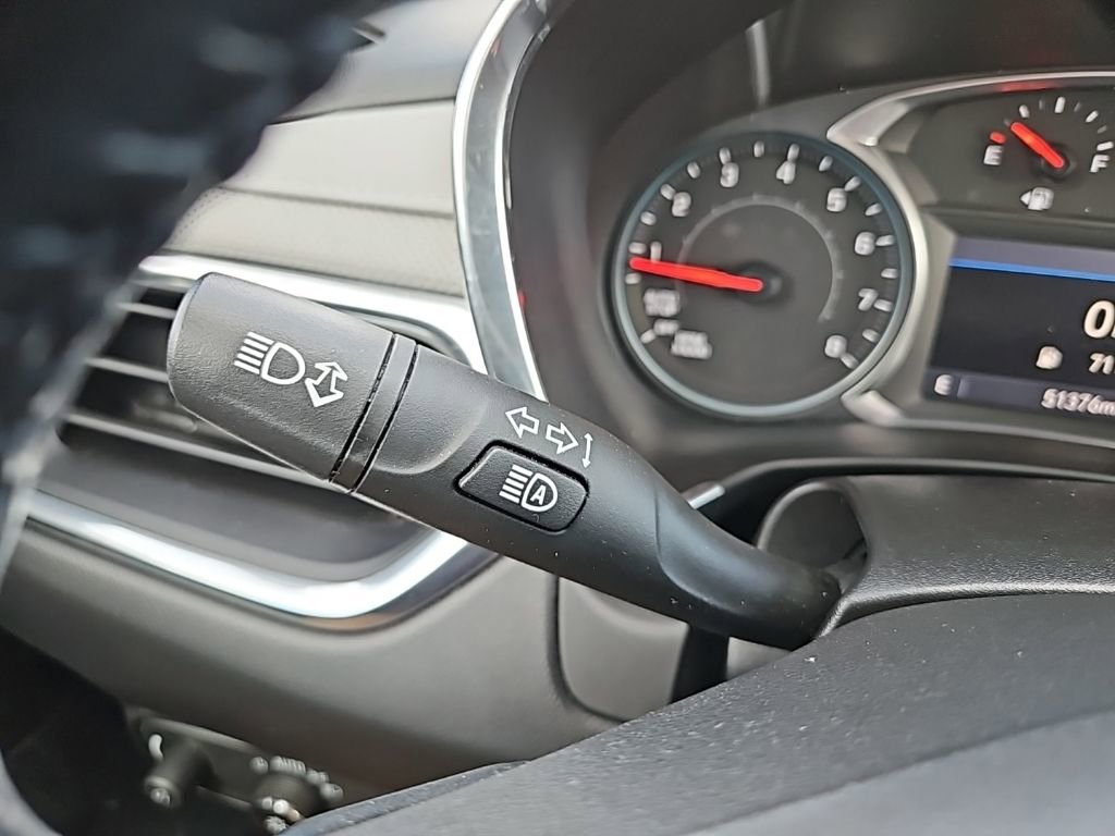 Used 2020 Chevrolet Equinox Premier image 14