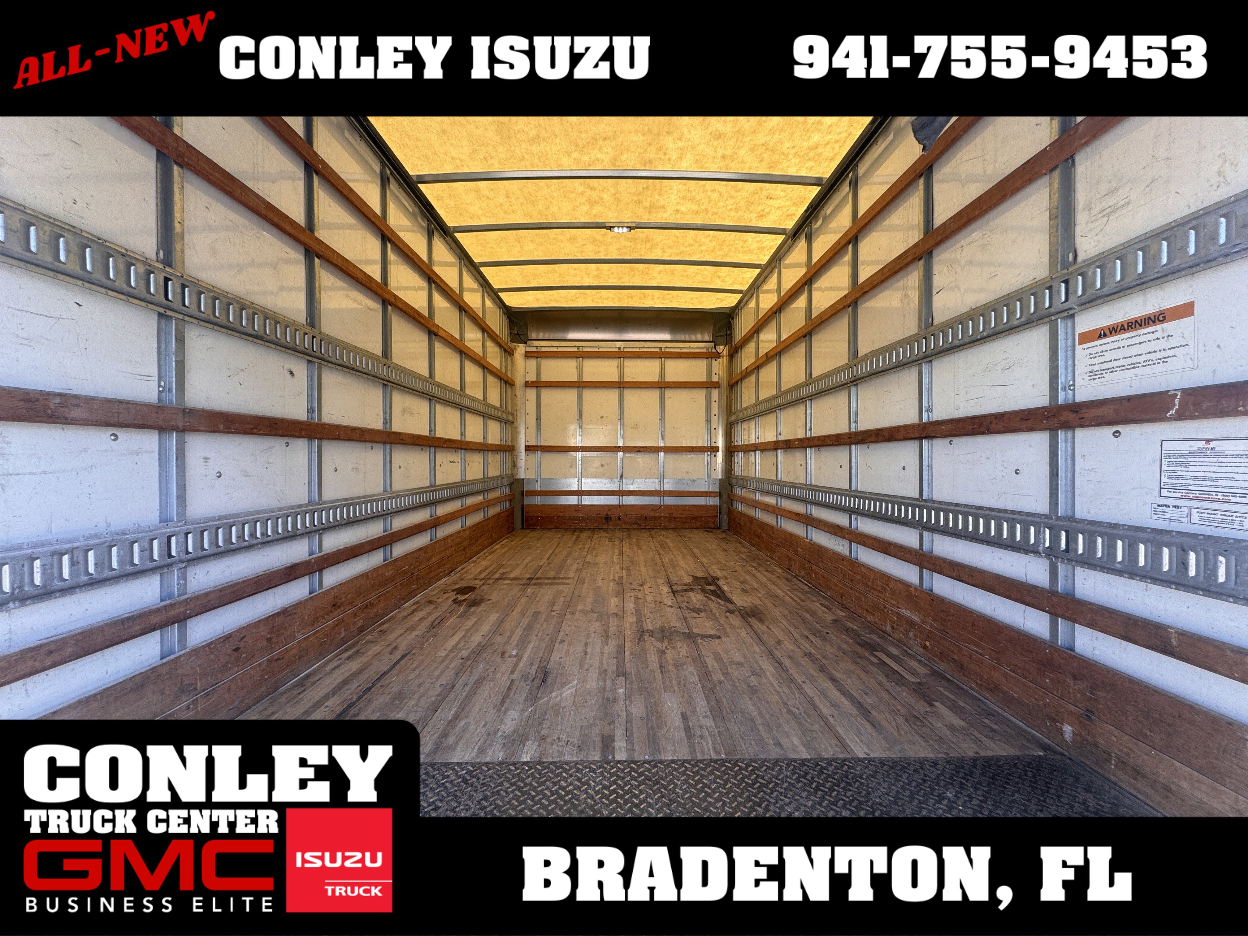 Used 2020 Isuzu NPR image 10