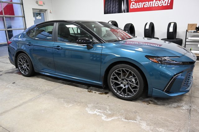 Certified 2025 Toyota Camry XSE image 4