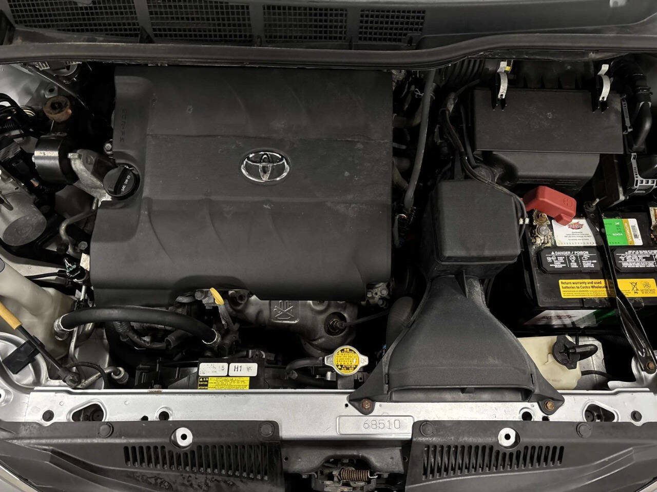 Used 2015 Toyota Sienna LE FWD image 11