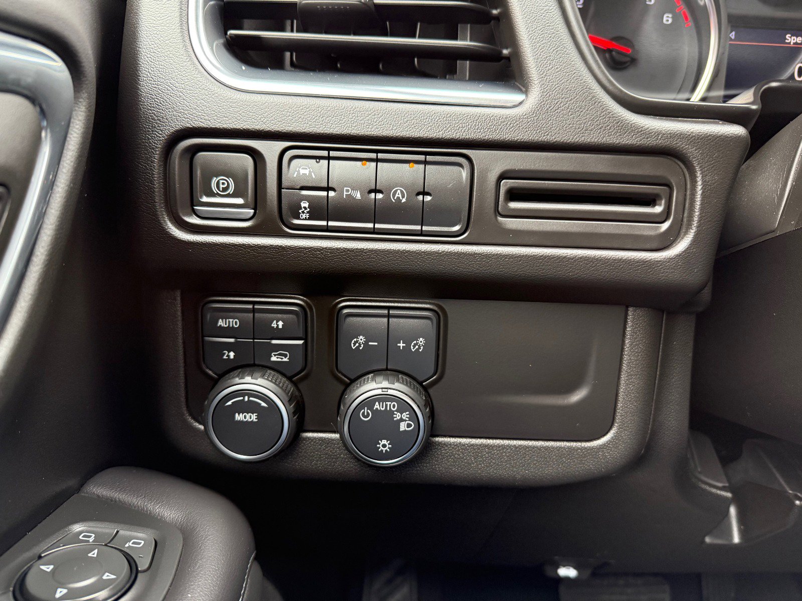 Certified 2023 Chevrolet Tahoe LS w/ Driver Alert Package image 17