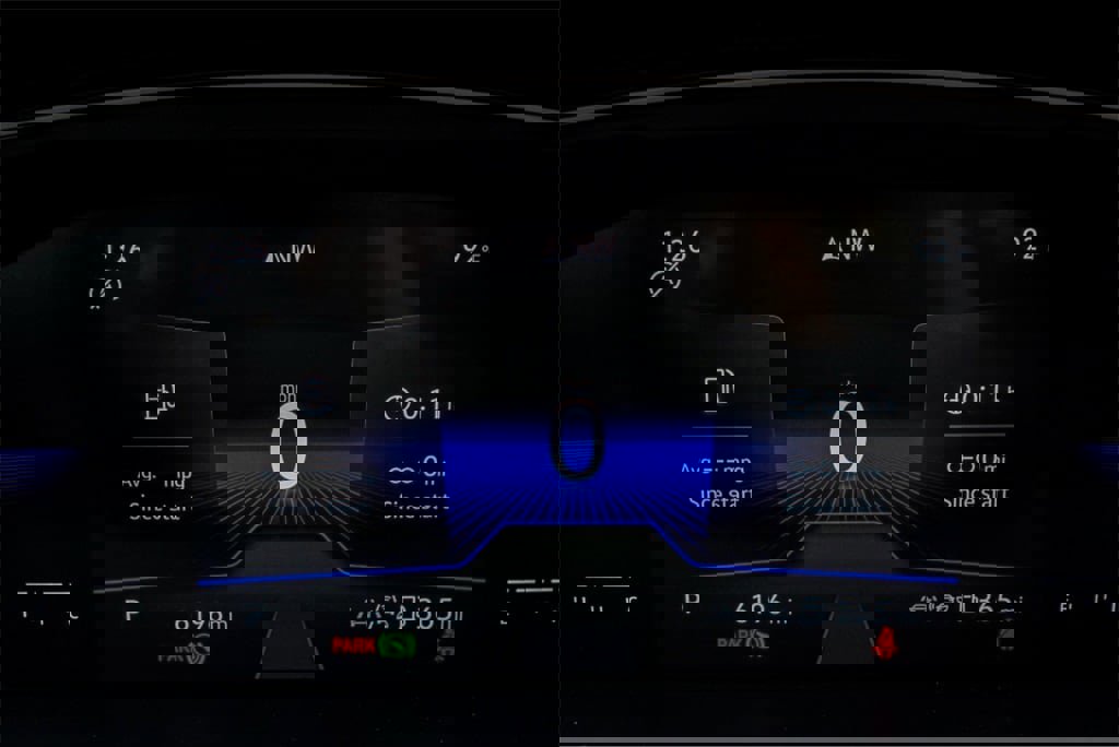 New 2024 Volkswagen Tiguan SE R-Line image 16