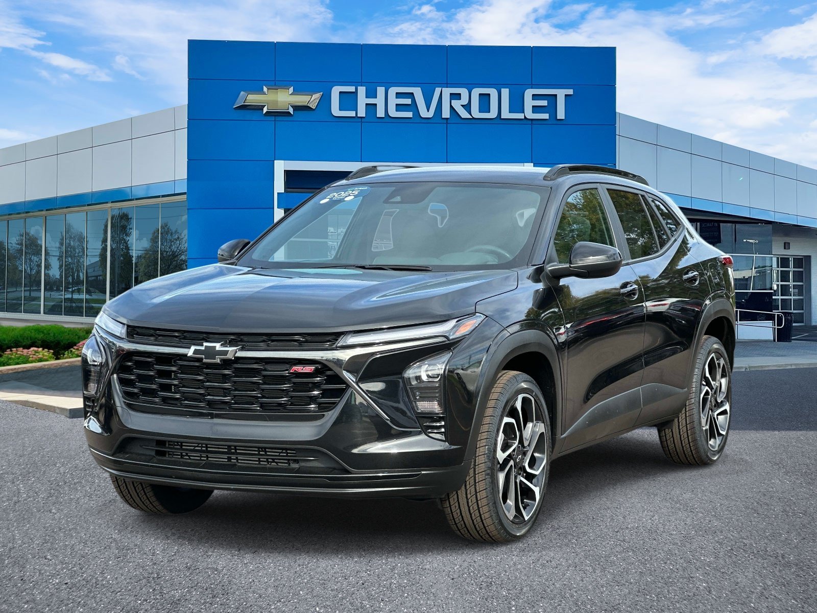 Certified 2025 Chevrolet Trax RS w/ Driver Confidence Package FWD image 6