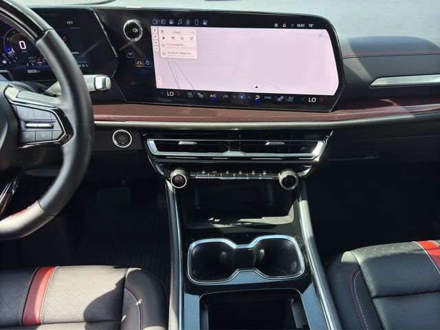 Used 2024 Chevrolet Traverse RS w/ LPO, Floor Liner Package image 19