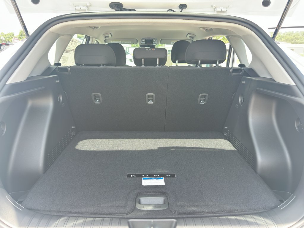 New 2026 Hyundai Kona SE AWD/4WD image 32