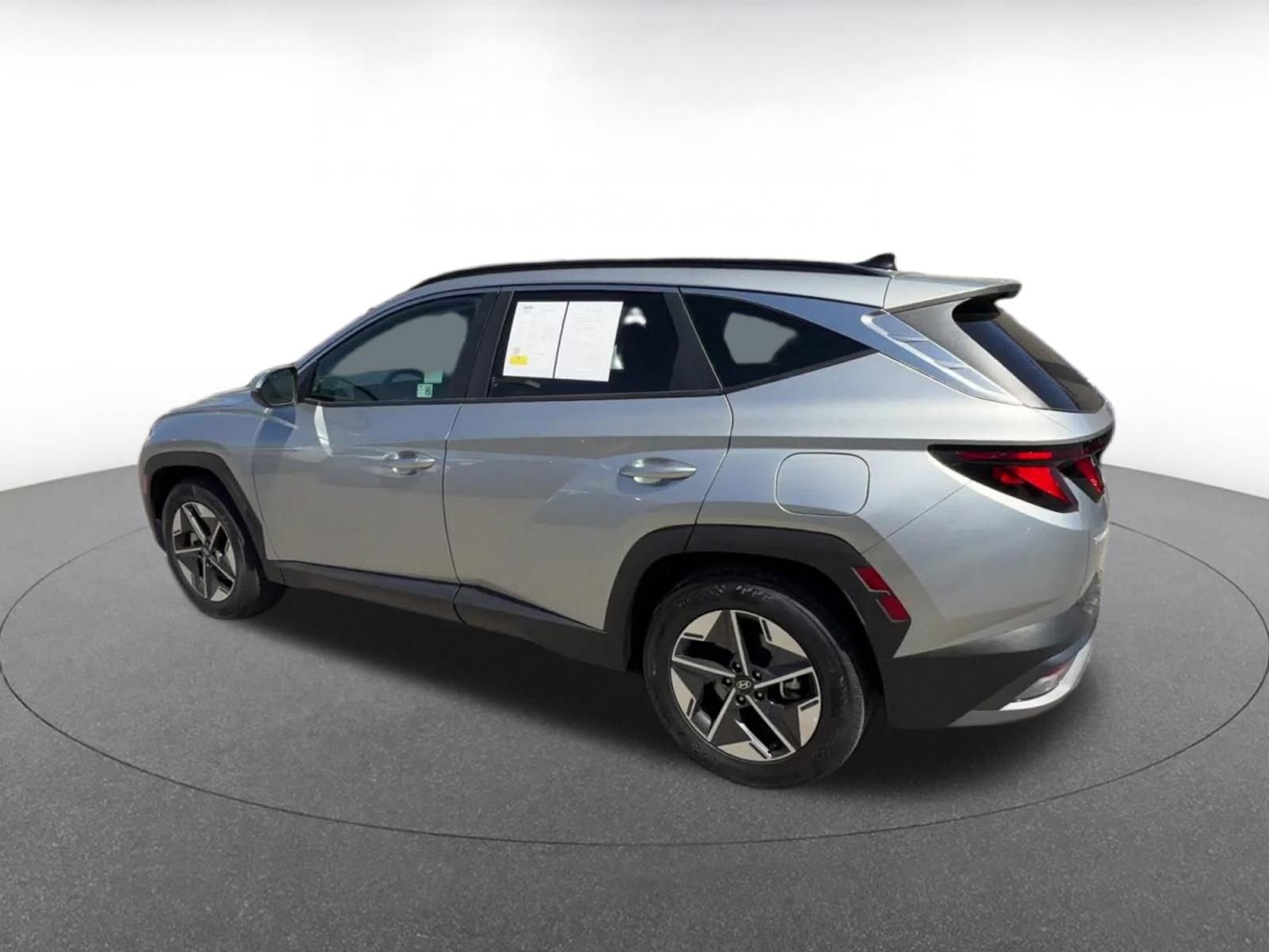 Used 2025 Hyundai Tucson SEL FWD image 10