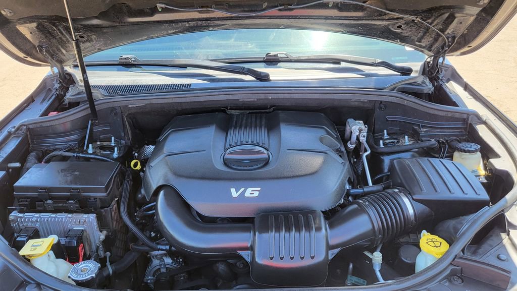Used 2015 Jeep Grand Cherokee Laredo w/ Quick Order Package 23E AWD/4WD image 36