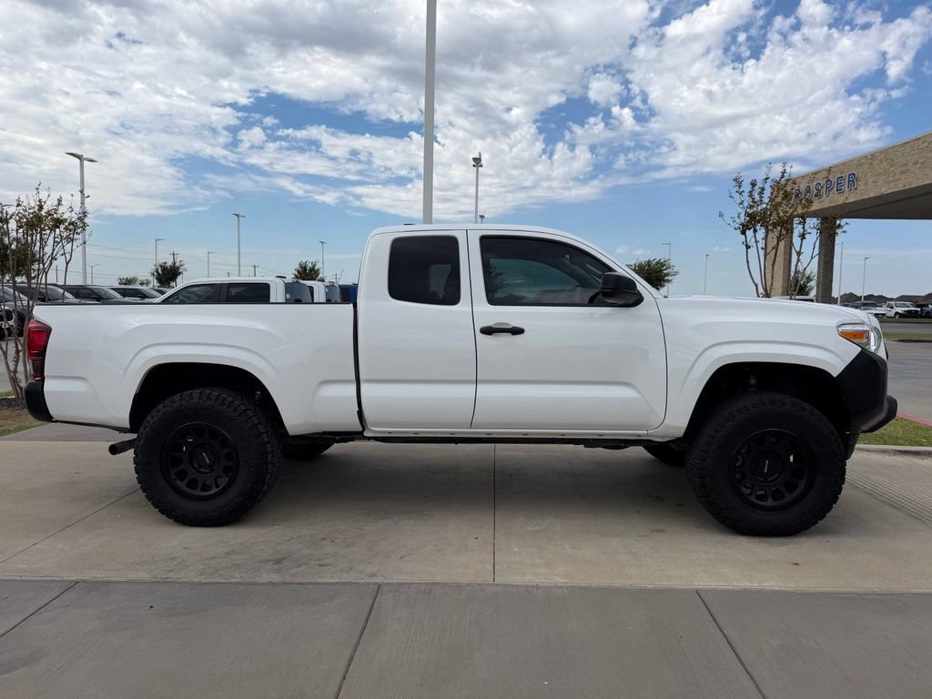 Used 2022 Toyota Tacoma SR RWD image 19
