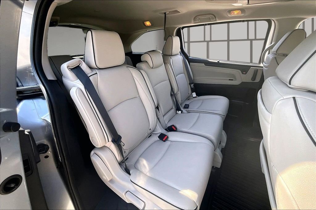 Certified 2025 Honda Odyssey Touring image 24