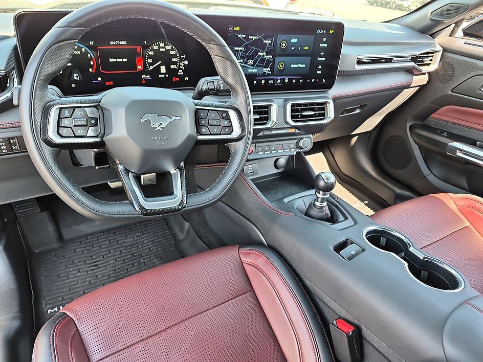Used 2025 Ford Mustang GT Premium RWD image 29