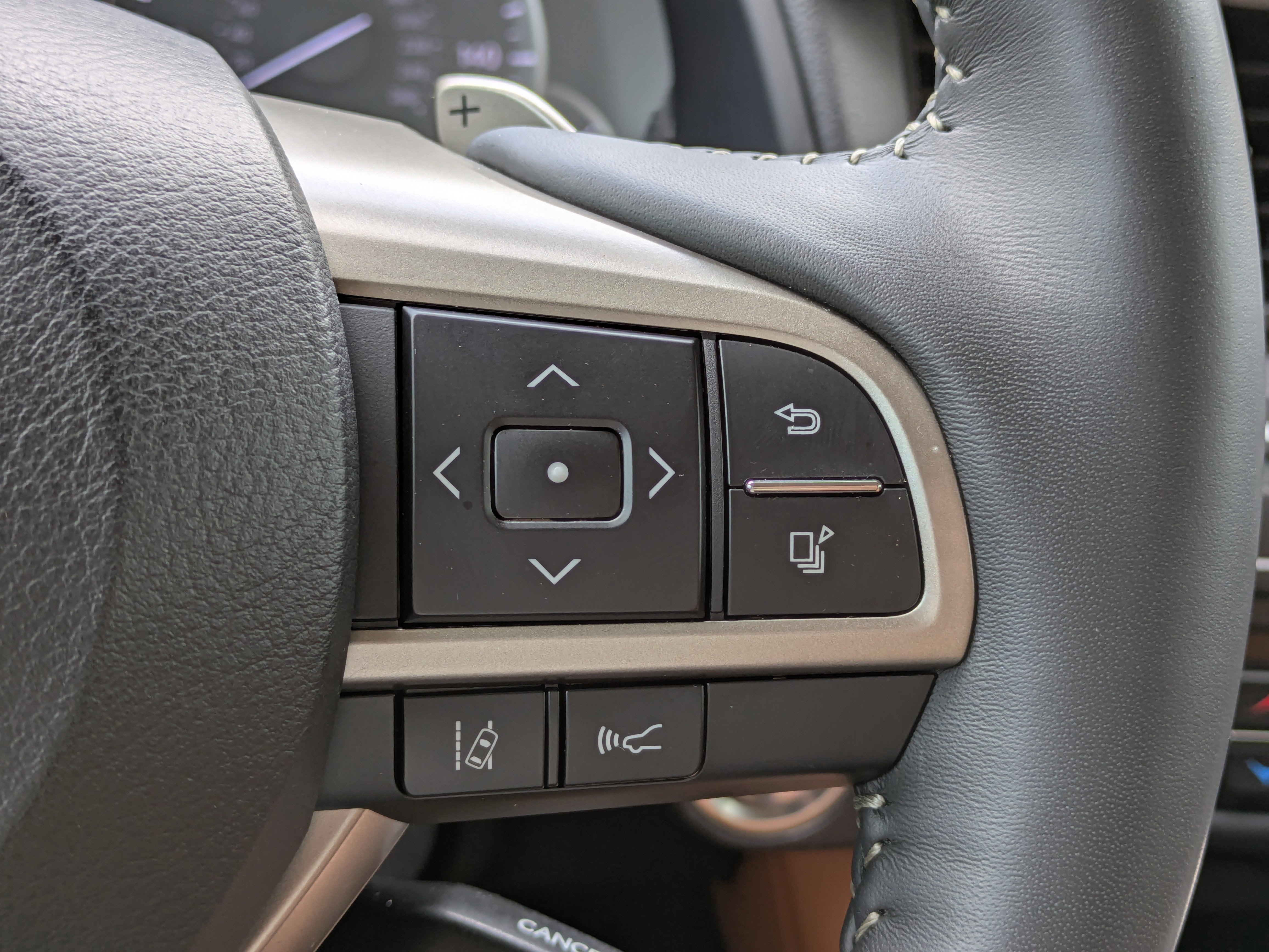 Used 2022 Lexus RX 350 FWD w/ Luxury Package image 26
