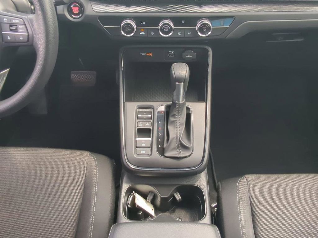 Used 2025 Honda CR-V LX image 16