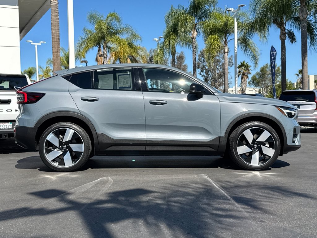 Certified 2023 Volvo C40 P8 Recharge Ultimate AWD/4WD image 6