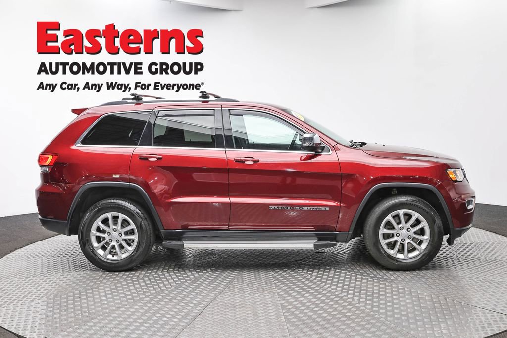Used 2021 Jeep Grand Cherokee Laredo w/ Security & Convenience Group image 4