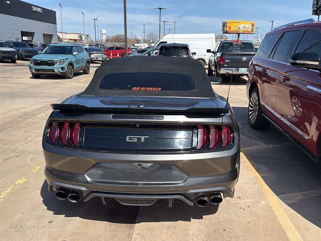 Used 2018 Ford Mustang GT Premium image 12