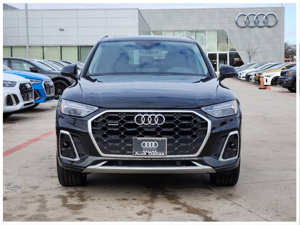 Certified 2023 Audi Q5 2.0T Premium Plus w/ Premium Plus Package AWD/4WD image 2
