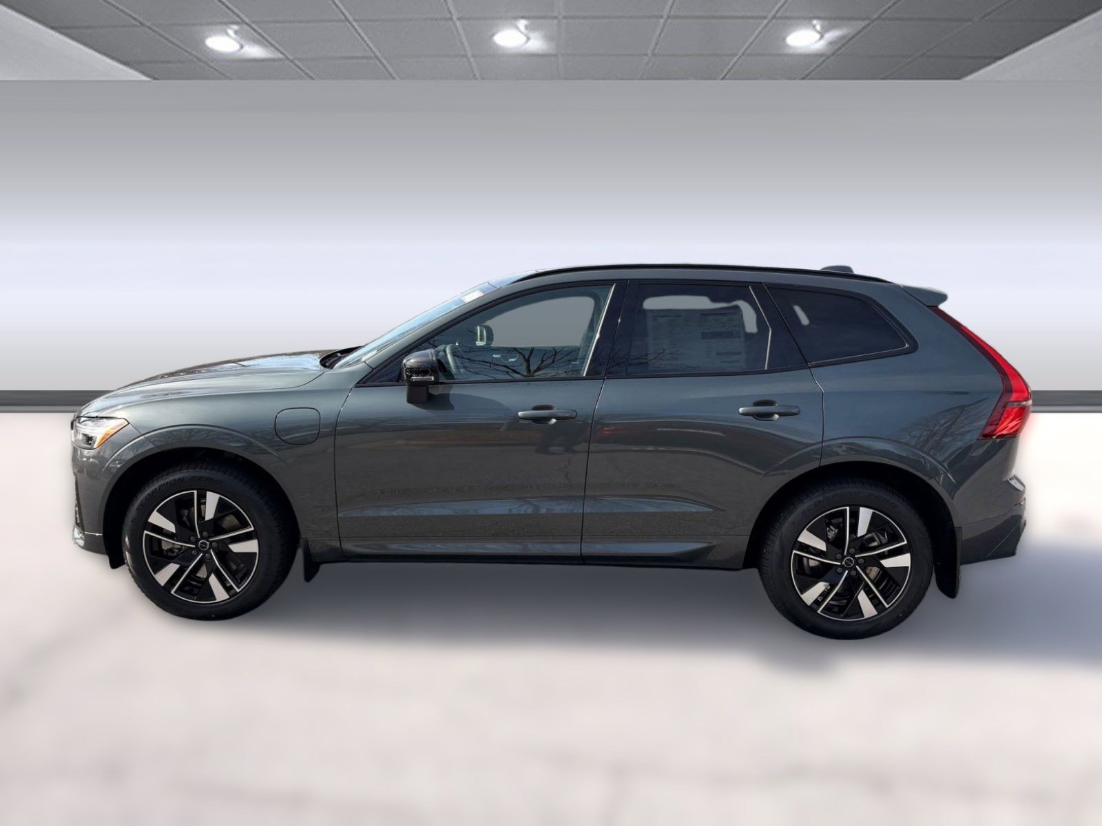 New 2026 Volvo XC60 T8 Core w/ Climate Package image 2