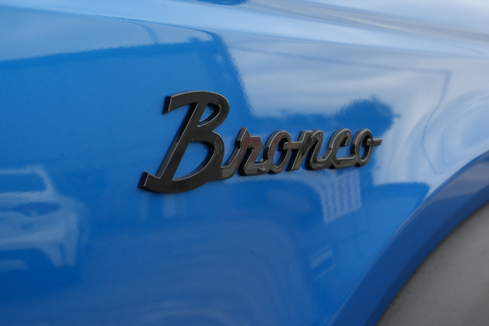 Certified 2023 Ford Bronco Outer Banks w/ Sasquatch Package AWD/4WD image 19