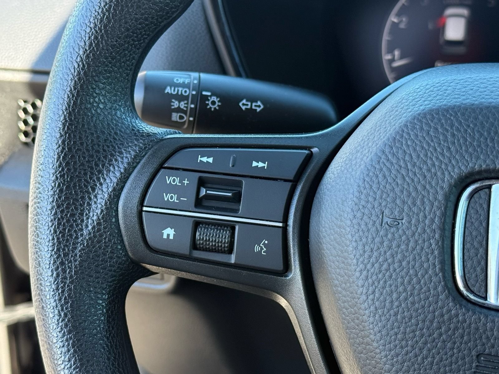 Used 2026 Honda CR-V LX image 18