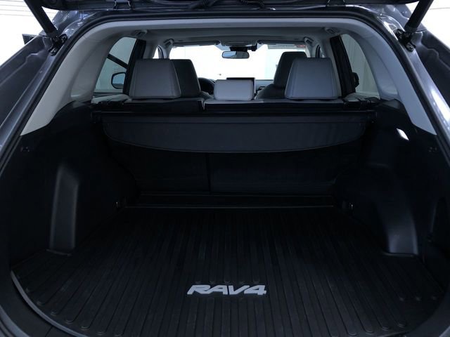 Certified 2023 Toyota RAV4 XLE Premium image 31