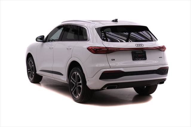 Certified 2025 Audi Q5 Premium w/ Convenience Package image 5