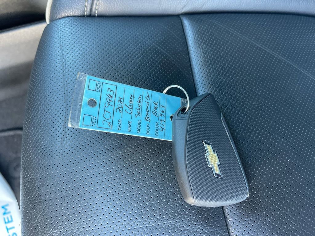 Used 2021 Chevrolet Suburban Premier w/ Premium Package image 42