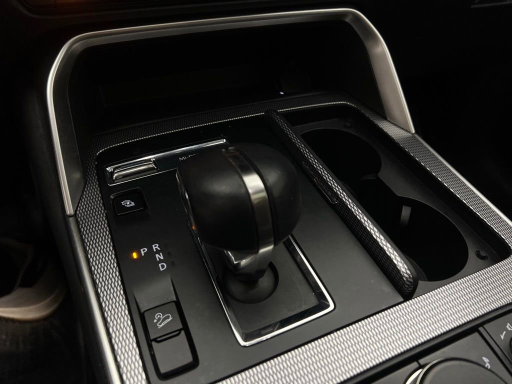 Used 2024 MAZDA CX-90 Plug-In Hybrid w/ Premium Pkg image 14