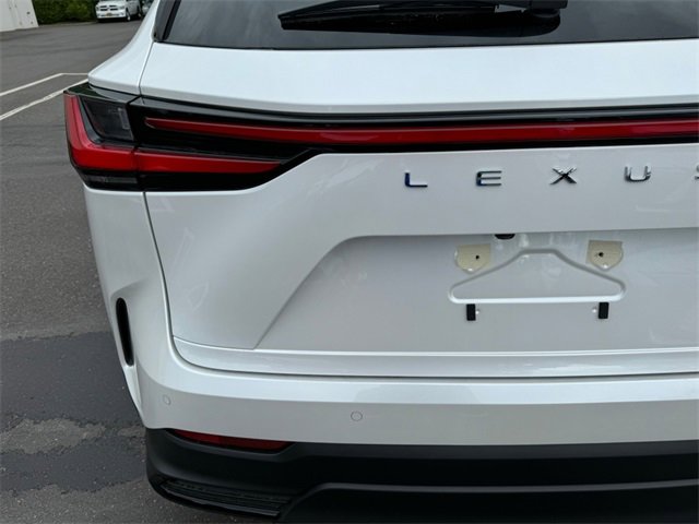 New 2025 Lexus NX 350h AWD w/ Premium Package image 14