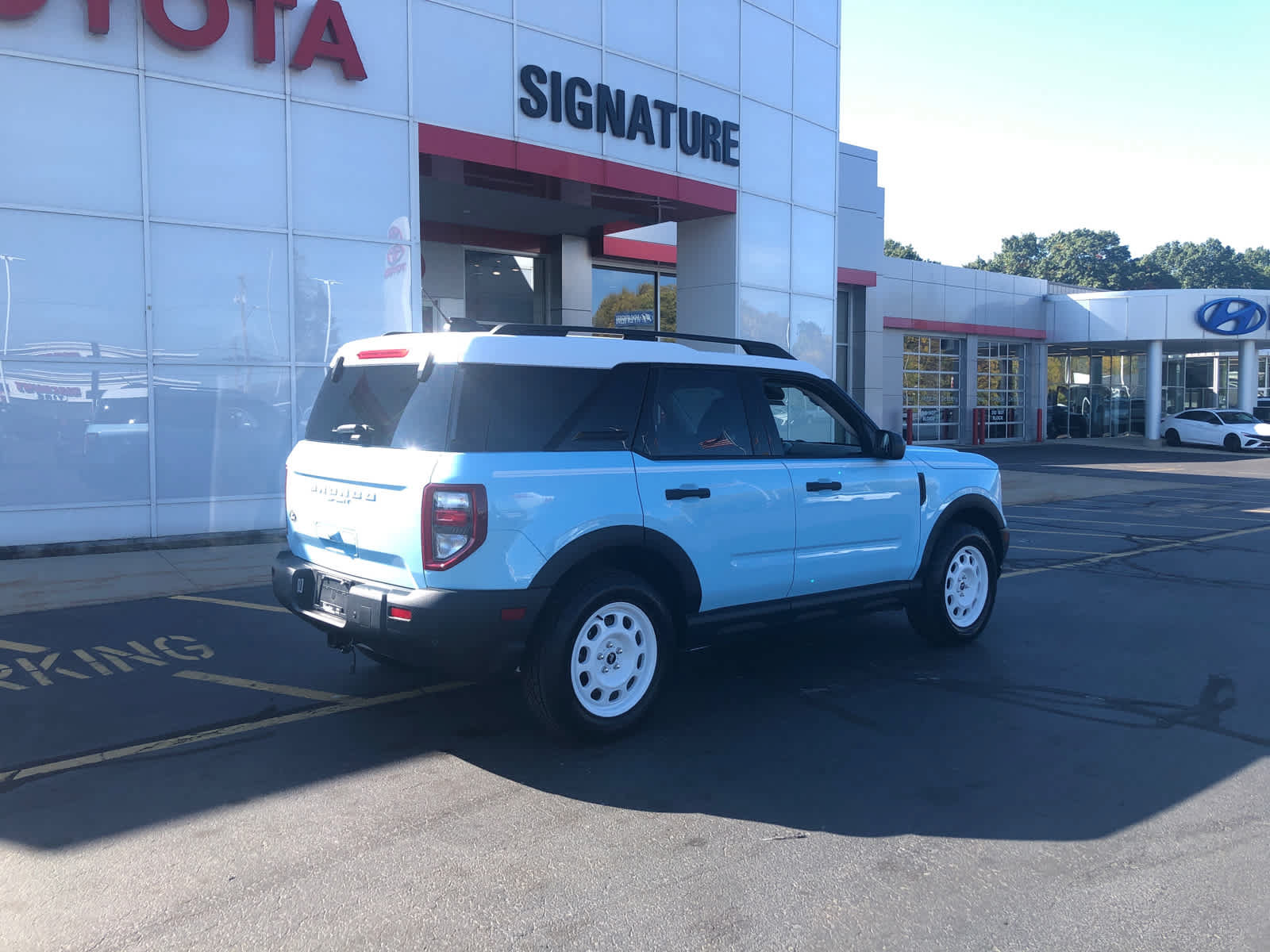 Used 2026 Ford Bronco Sport Heritage AWD/4WD image 2
