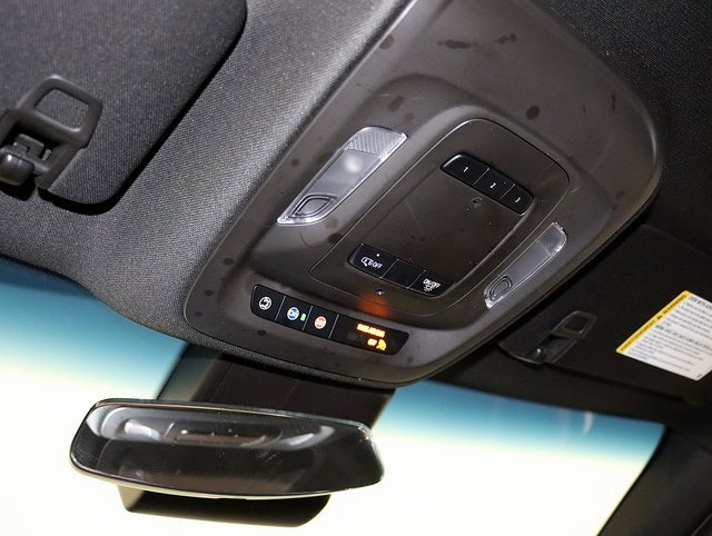 Used 2023 Cadillac CT5 Luxury w/ Cold Weather Package image 22