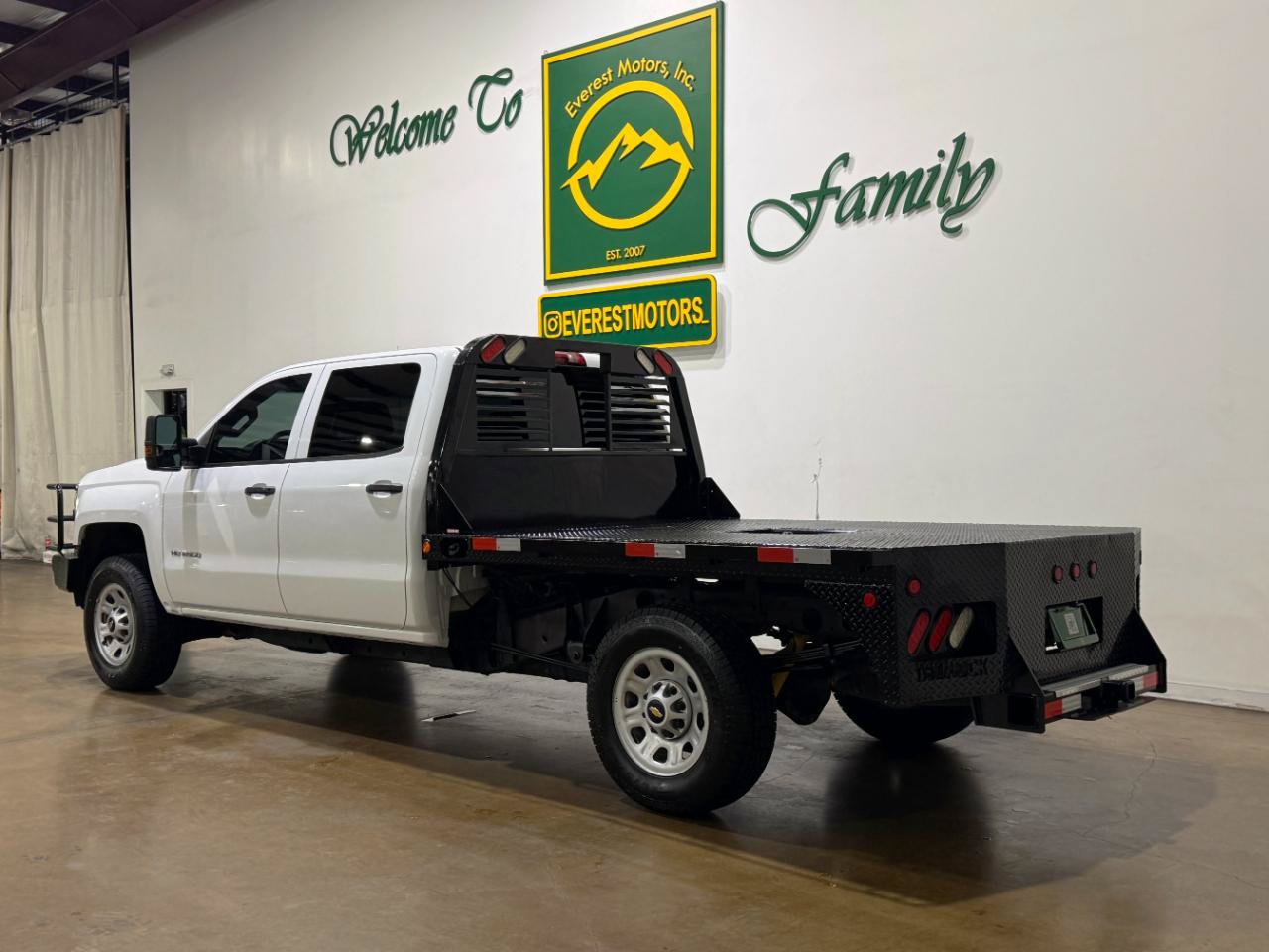 Used 2019 Chevrolet Silverado 2500 W/T w/ WT Convenience Package AWD/4WD image 6