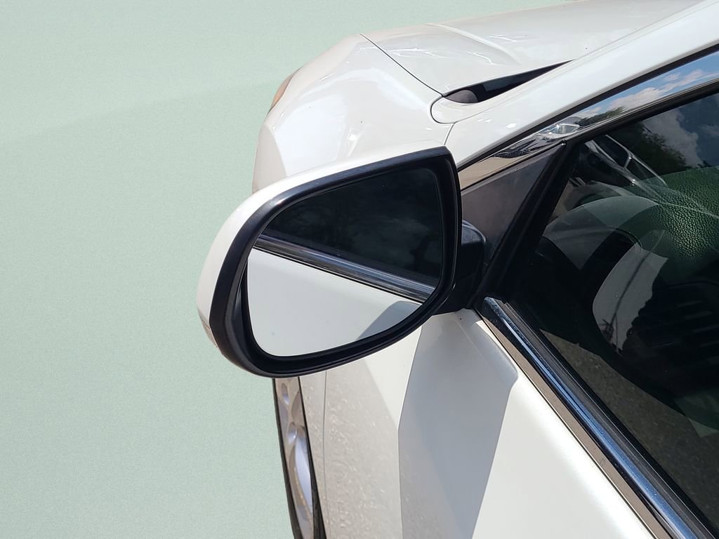 Used 2013 Acura TSX Sedan image 19