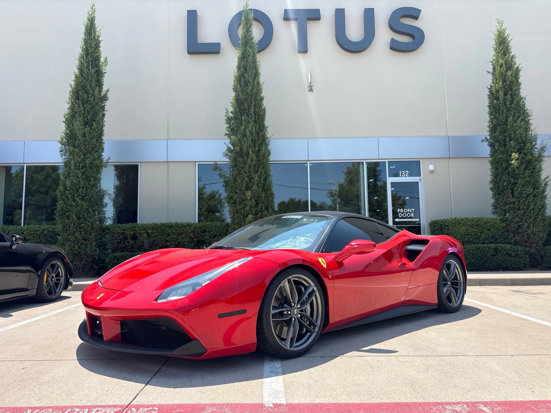 Used 2017 Ferrari 488 GTB RWD image 1