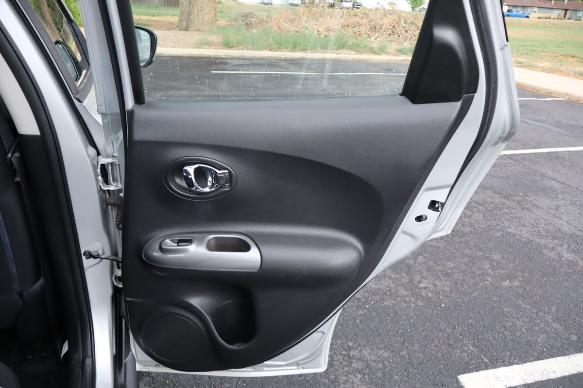 Used 2016 Nissan Juke S AWD/4WD image 25