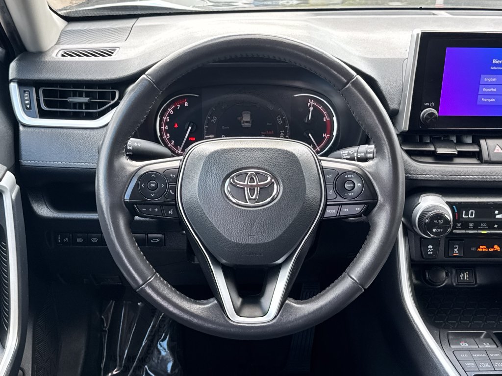 Used 2025 Toyota RAV4 XLE w/ Convenience Package AWD/4WD image 14