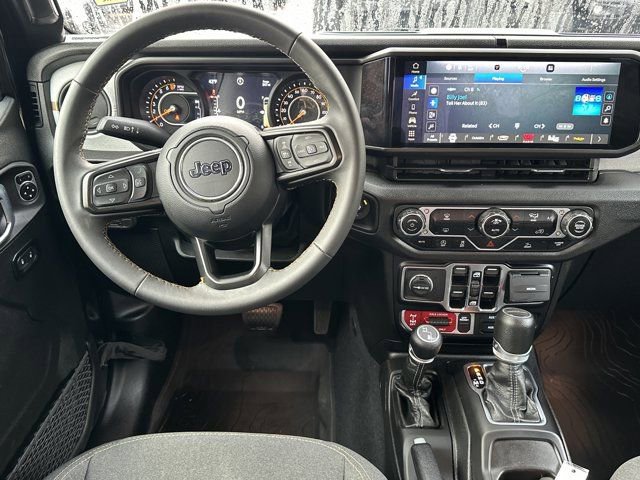 Certified 2024 Jeep Gladiator Willys image 24