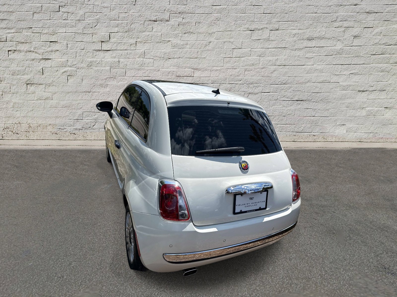 Used 2012 FIAT 500 Lounge w/ Convenience Group FWD image 6