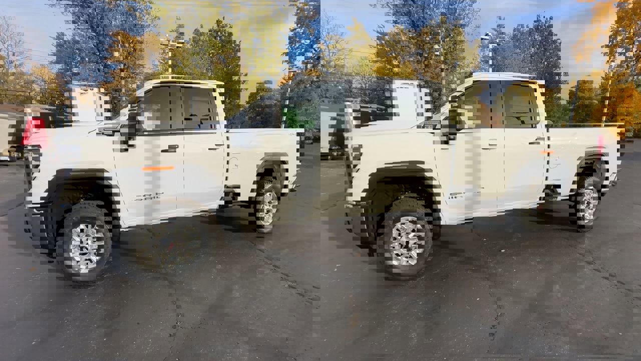 New 2026 GMC Sierra 2500 Pro w/ Convenience Package image 4