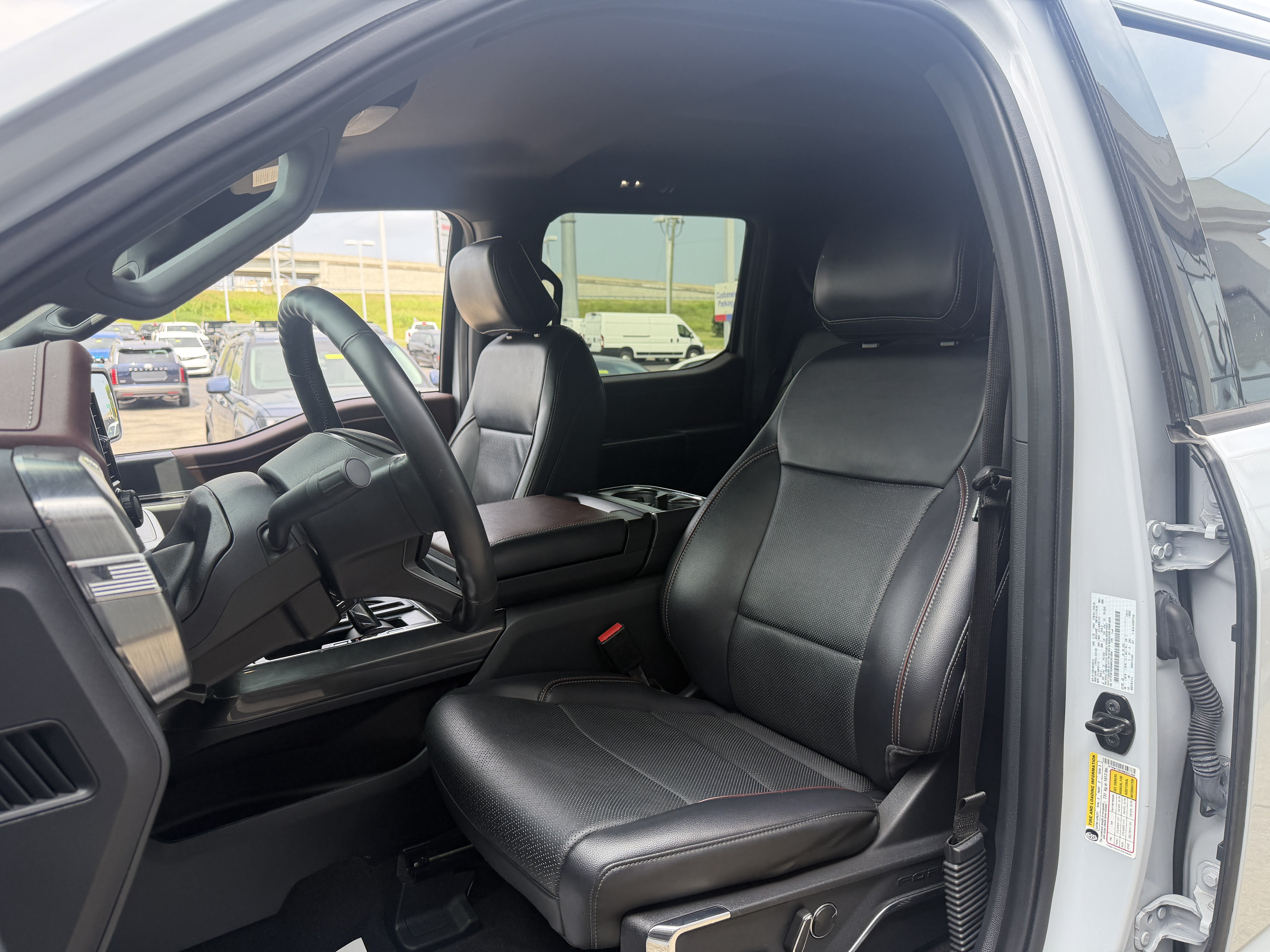 Used 2021 Ford F150 Lariat AWD/4WD image 35