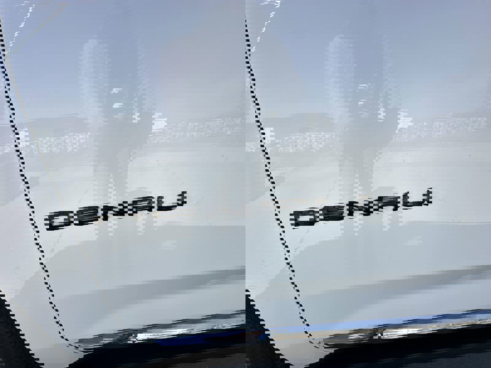 Used 2024 GMC Yukon Denali Ultimate image 33