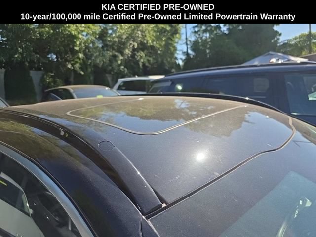 Certified 2023 Kia Niro SX Touring FWD image 5