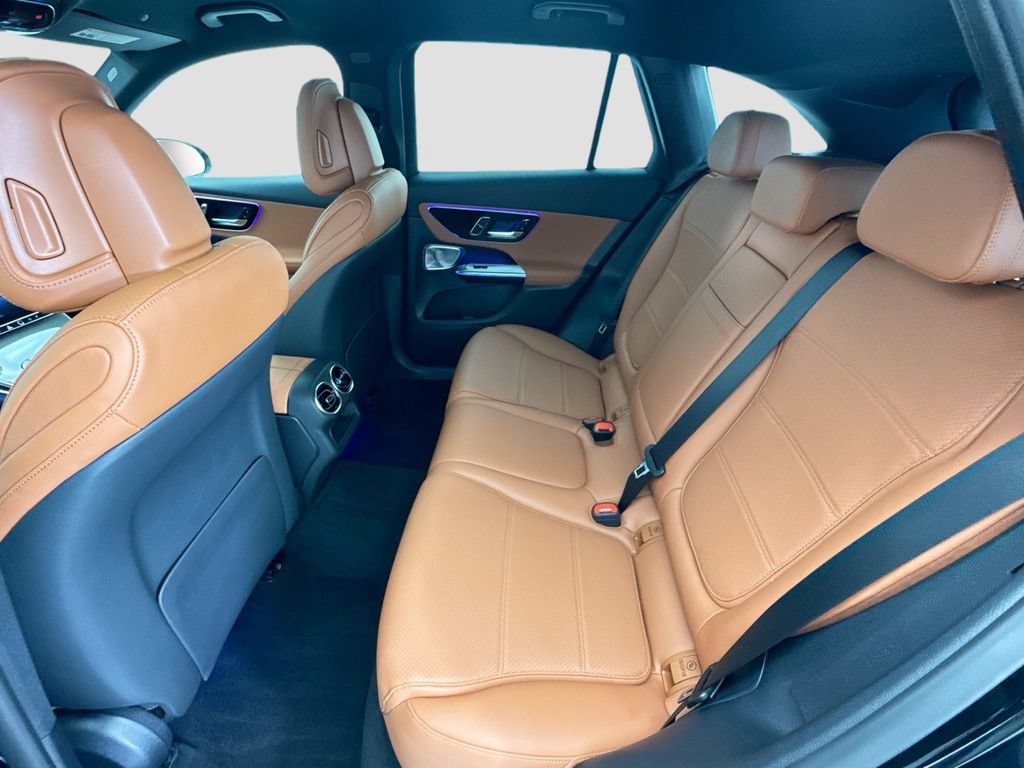 Used 2026 Mercedes-Benz GLC 300 image 20