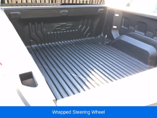 Used 2024 Chevrolet Silverado 1500 LT AWD/4WD image 8