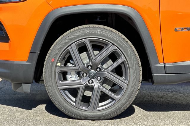 New 2026 Jeep Compass Limited AWD/4WD image 24