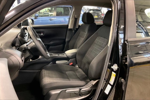 Used 2024 Honda HR-V LX image 23